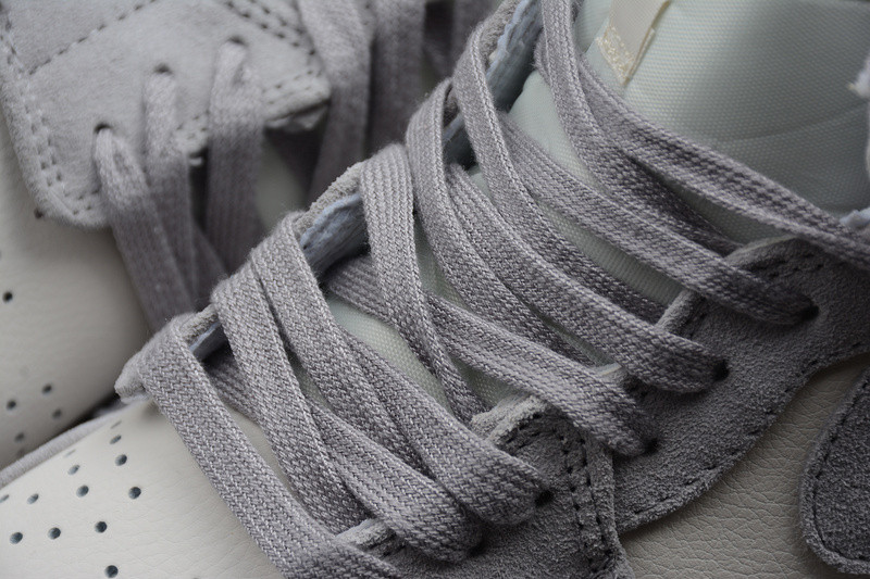 AIR JORDAN 1 RETRO HIGH PALE IVORY (W) AH7389-101