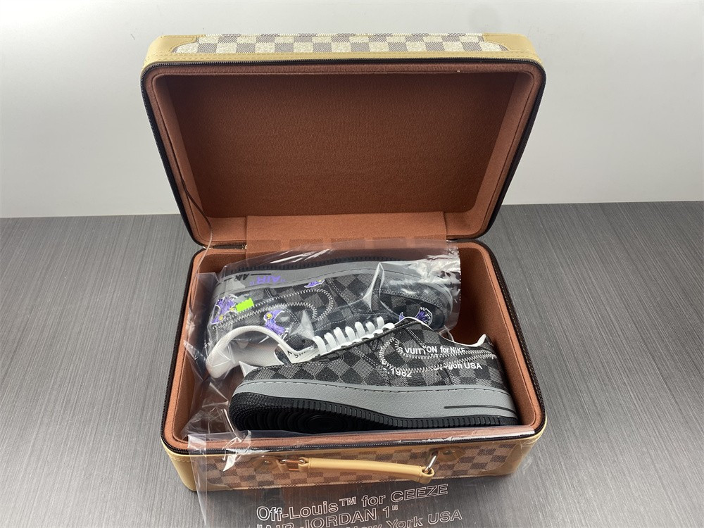 NIKE AIR FORCE 1 LOW BY VIRGIL ABLOH