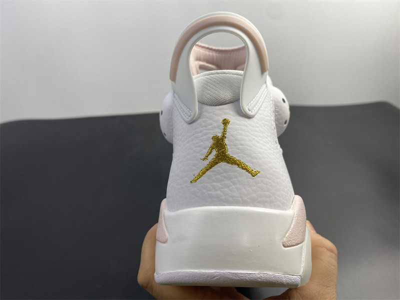 AIR JORDAN 6 “GOLD HOOPS” DH9696-100