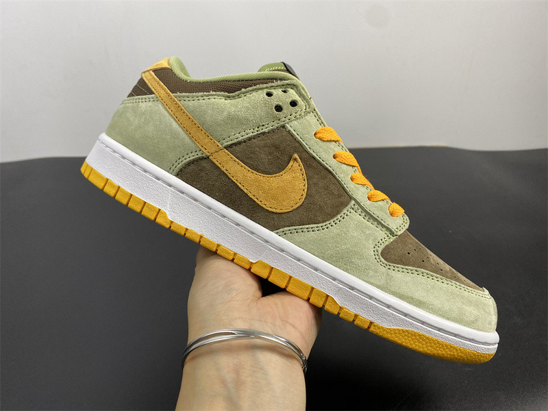 NIKE SB DUNK LOW “DUSTY OLIVE” DH5360-300