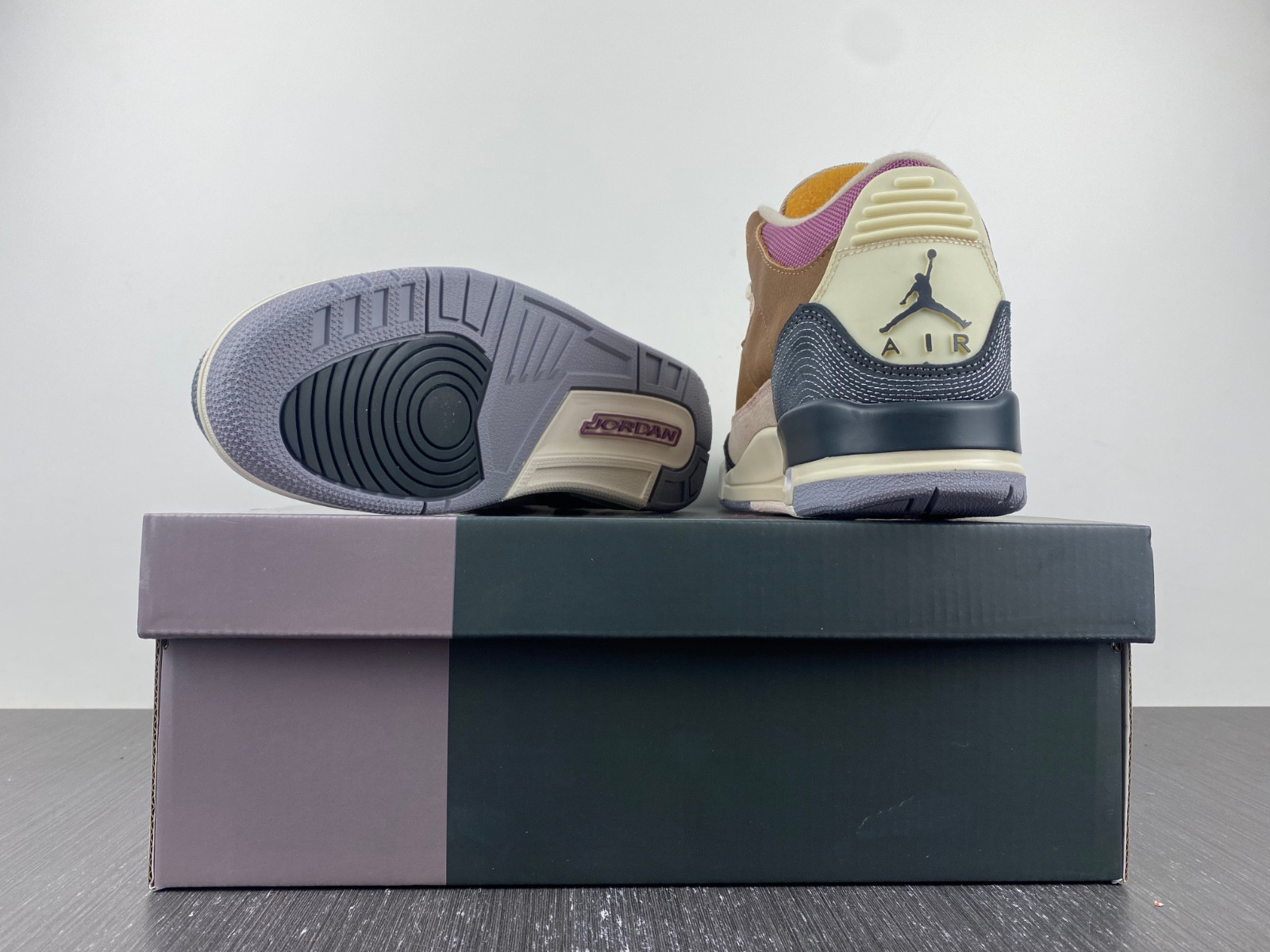 Air Jordan 3 SE Winterized DR8869-200