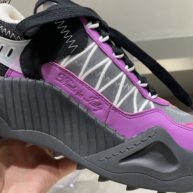 OW C/O ODSY-1000 SPORTS SHOES