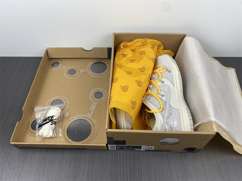 NIKE DUNK LOW OW LOT 39 OF 50 DJ0950-109