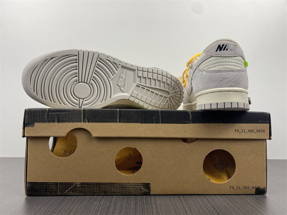 NIKE DUNK LOW OW LOT 39 OF 50 DJ0950-109