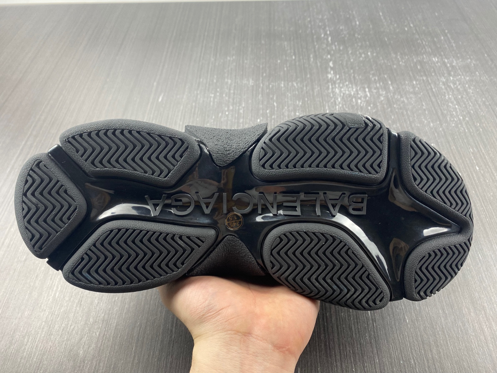 Ba*len*cia*ga triple s 712764 w2fw1 1004