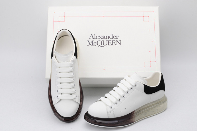 a1exa*der Mcqv*en sneaker