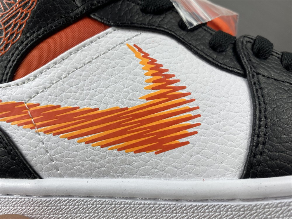 Jordan 1 Mid Zig Zag DN4929-100