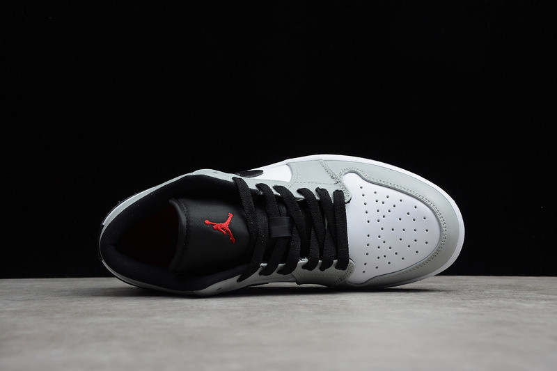 JORDAN 1 LOW LIGHT SMOKE GREY 553558-030