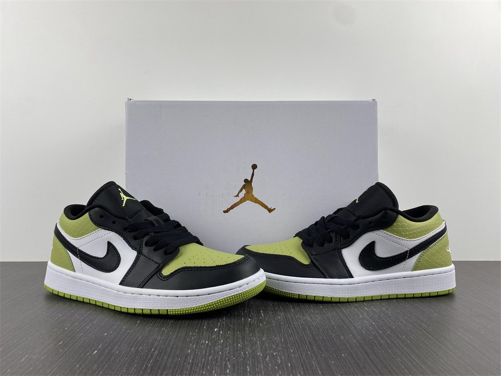 Jordan 1 Low Snakeskin Vivid Green (W) DX4446-301