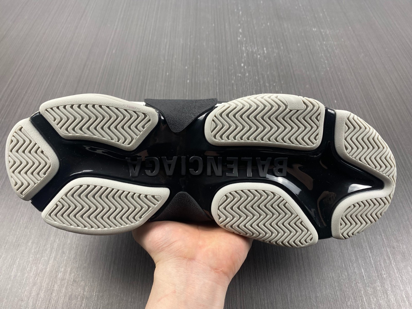 Ba*len*cia*ga triple s 7180021 w3rn2 9016