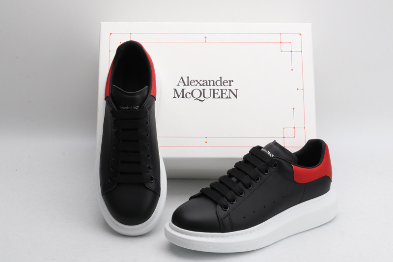 a1exa*der Mcqv*en sneaker