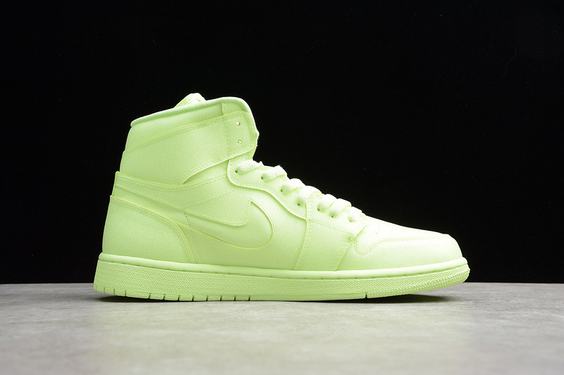 AIR JORDAN 1 WMNS BARELY VOLT AH7389-700