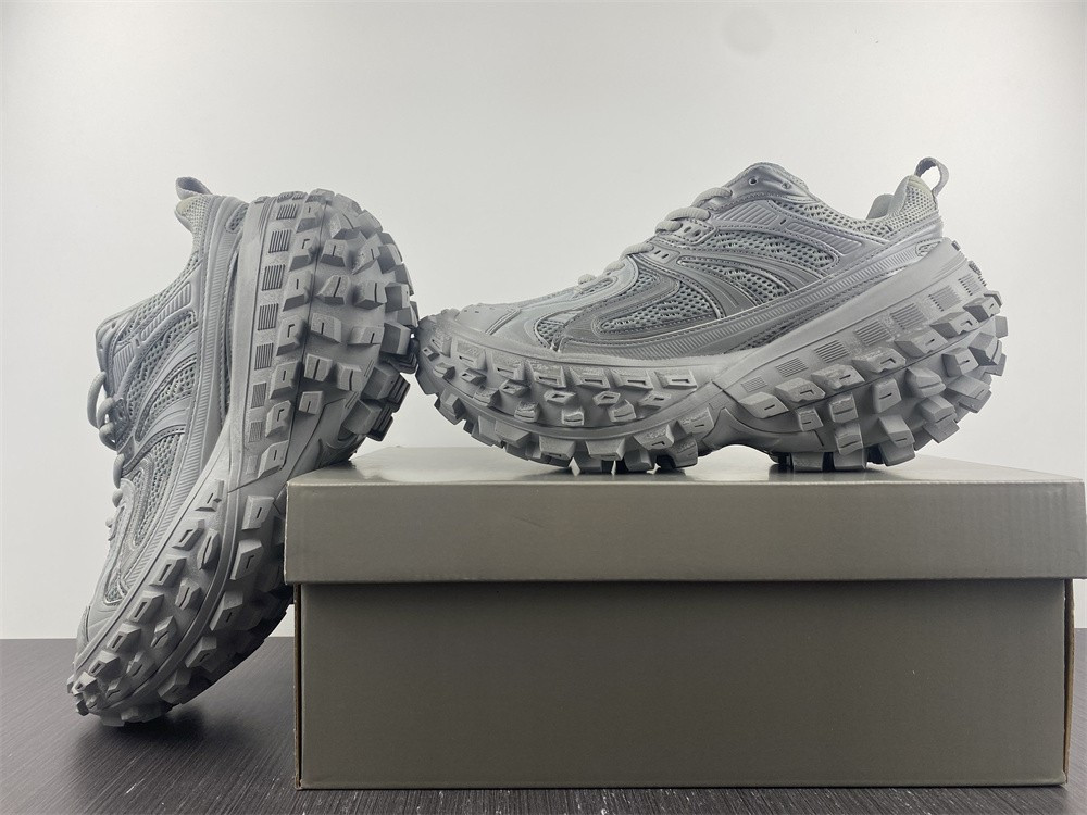 Ba*len*cia*ga bouncer chunky-sole sneakers