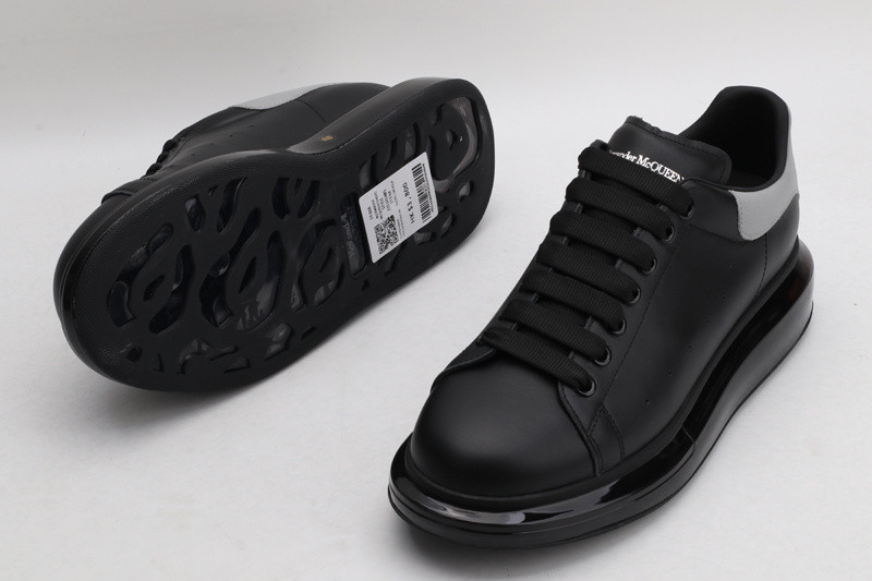 a1exa*der Mcqv*en sneaker