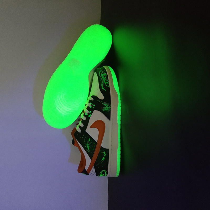 NIKE DUNK LOW “HALLOWEEN” DD3357-100