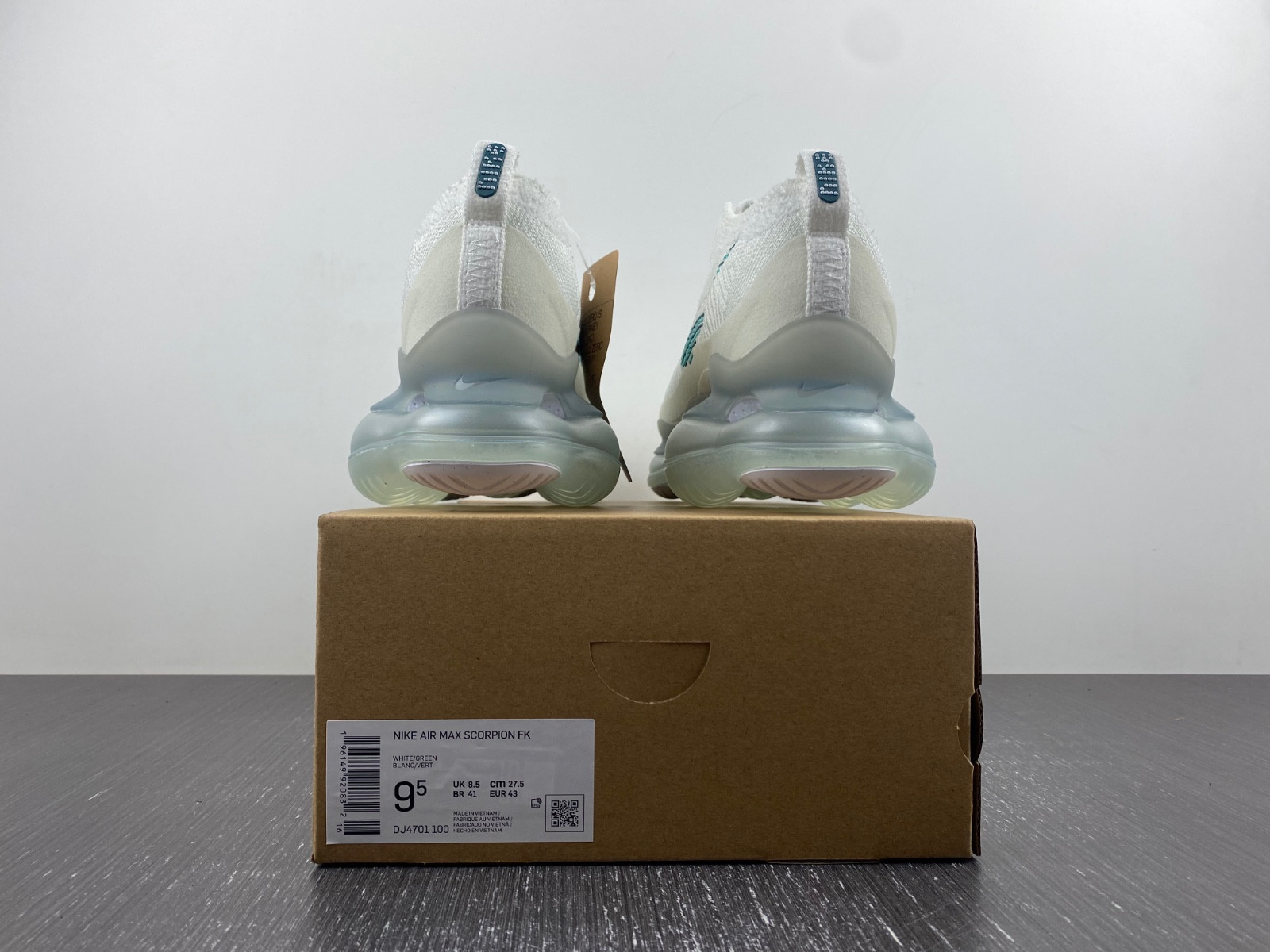 Nike Air Max Scorpion DJ4701-100