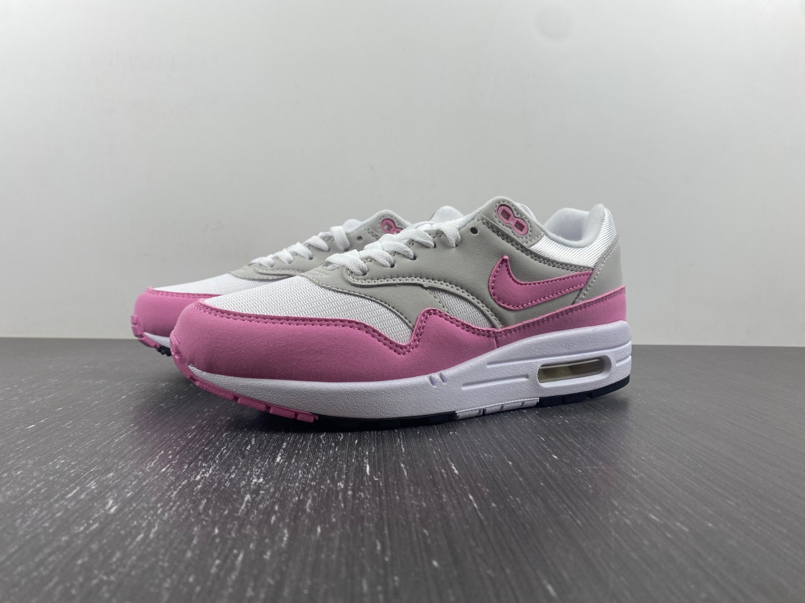 Nike Air Max 1 WMNS "Fuschia Dream" DZ2628-001