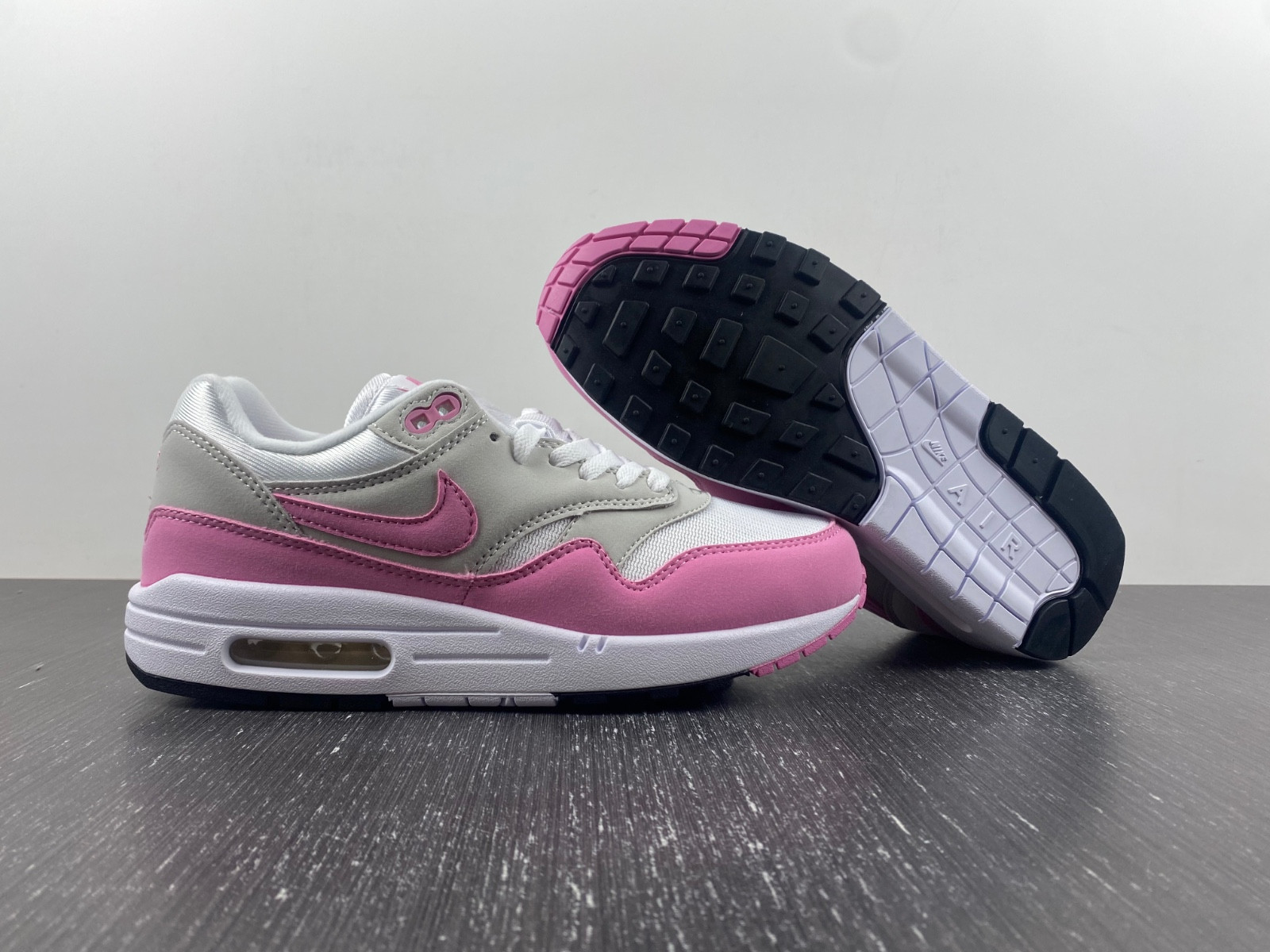 Nike Air Max 1 WMNS "Fuschia Dream" DZ2628-001