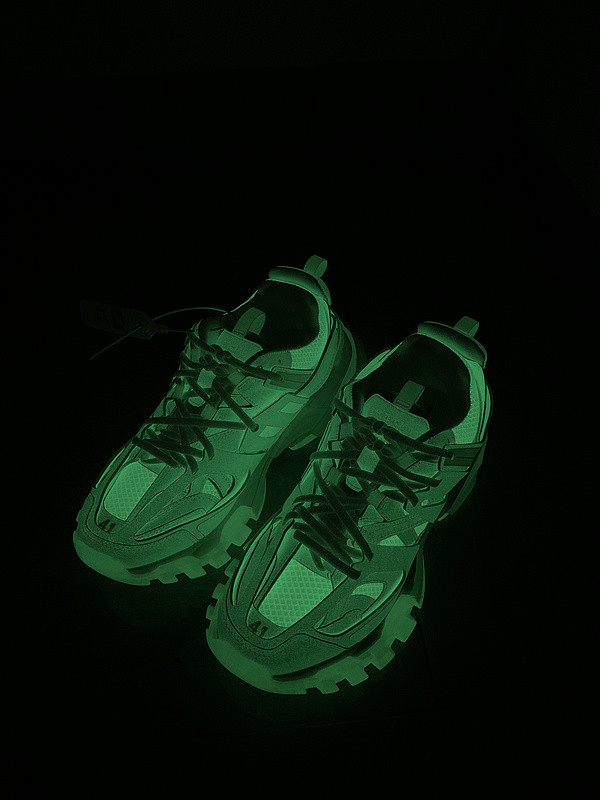 Ba*len*cia*ga track 542023 w3cr1 9000