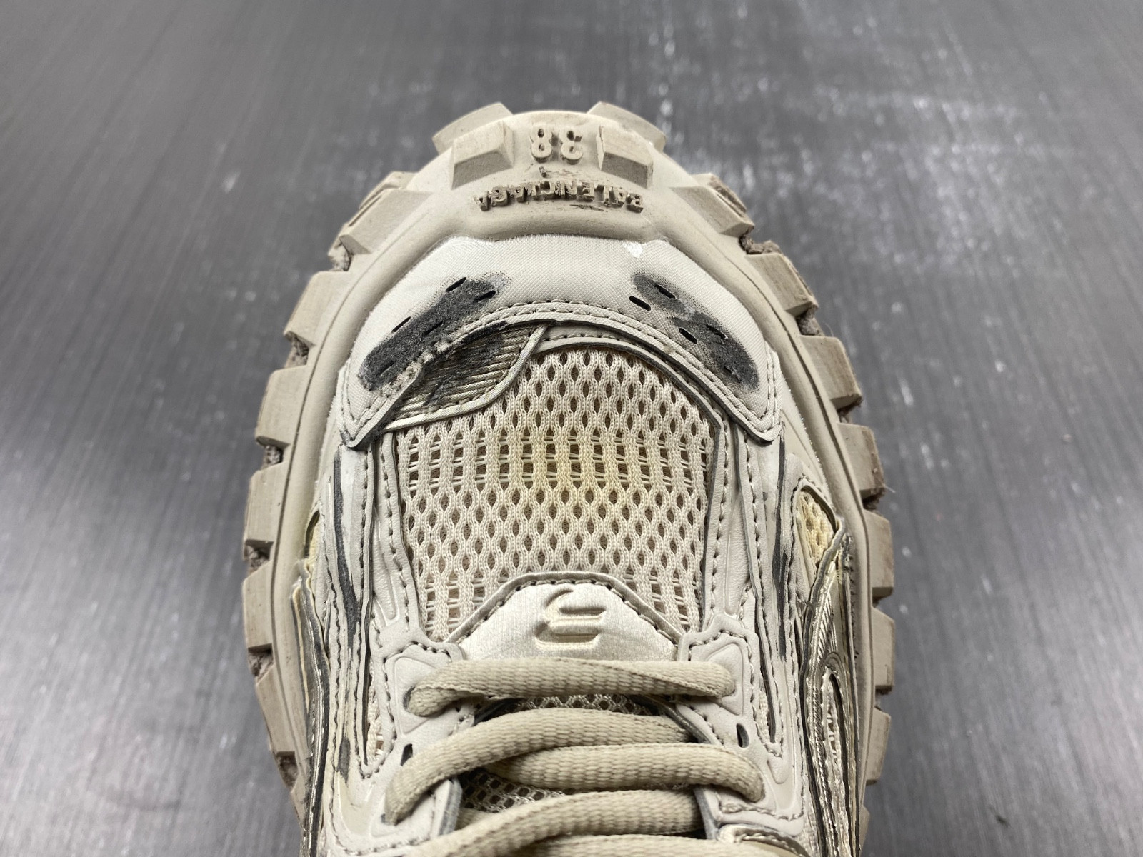 Ba*len*cia*ga bouncer chunky-sole sneakers