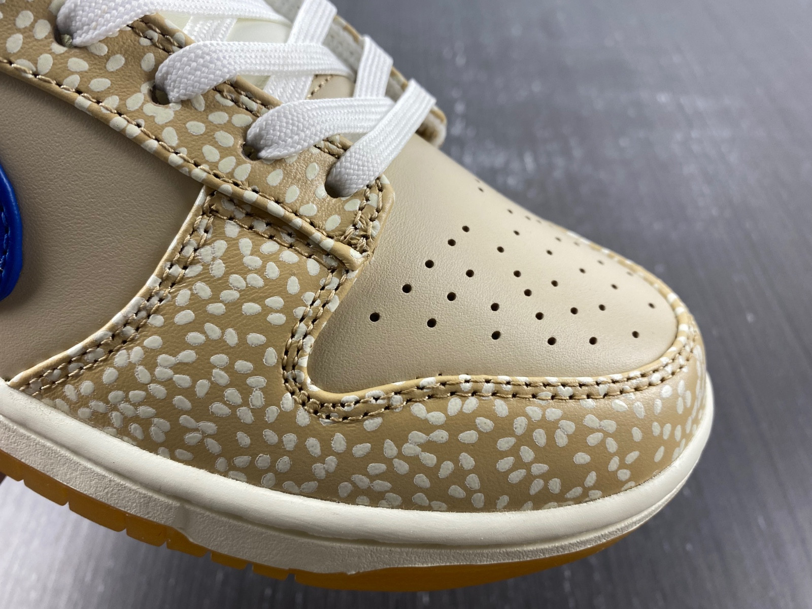 Nike Dunk Low "Sesame Seed Bun" DZ4853-200