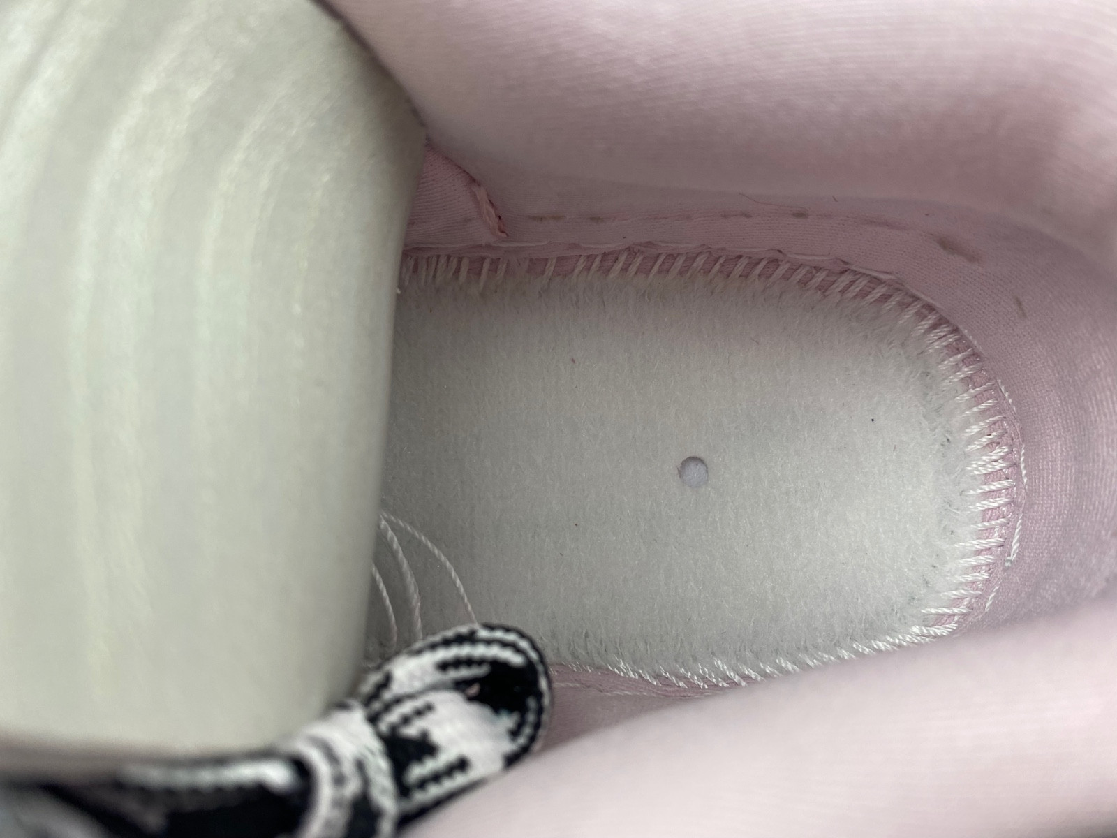 Nike SB Dunk Low LX Pink Foam White Black DV3054-600