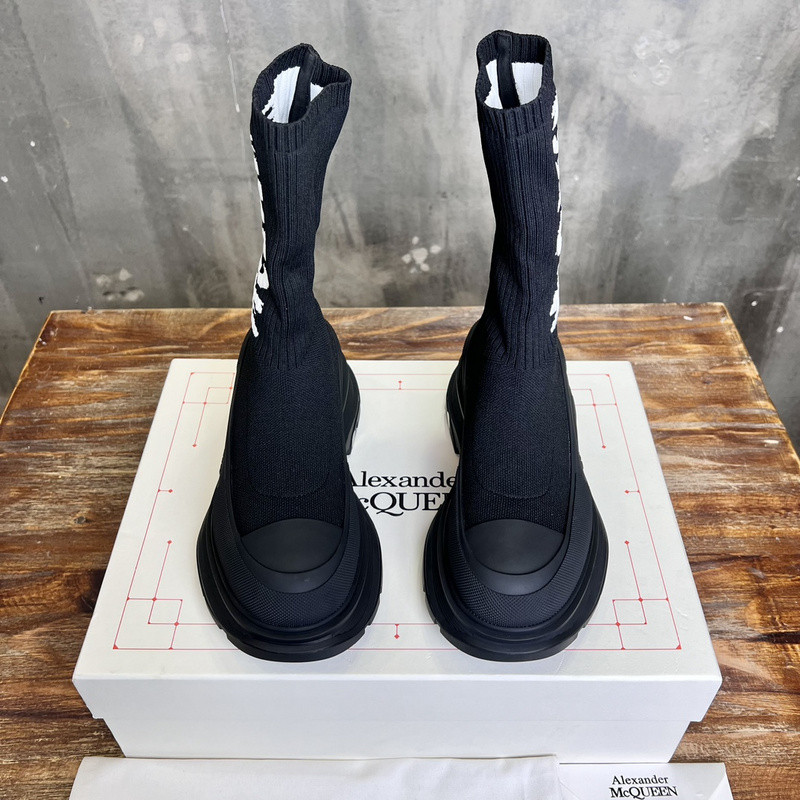 a1exa*der Mcqv*en tread sock-style boots