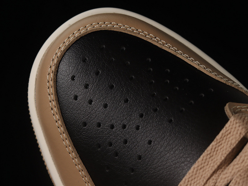 Jordan 1 Low Desert DC0774-201