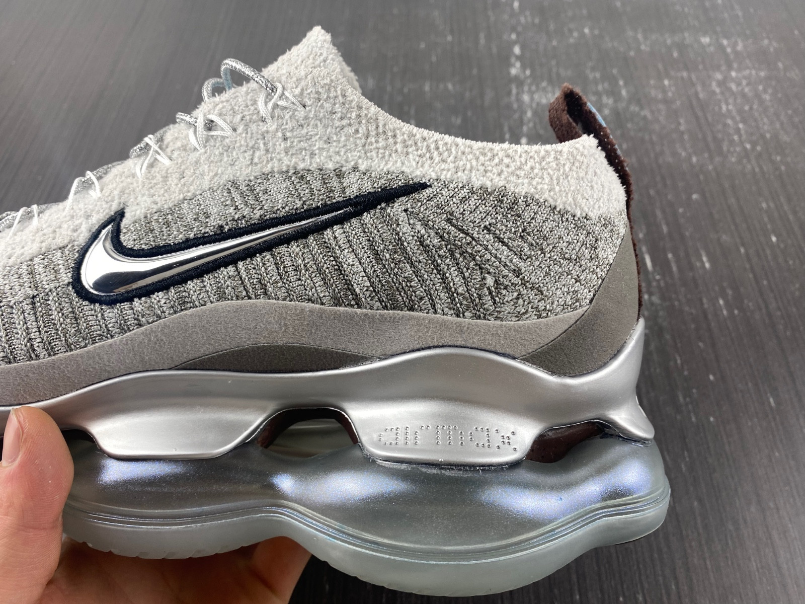 nike air max scorpion tan Ch*0me fd4612-001