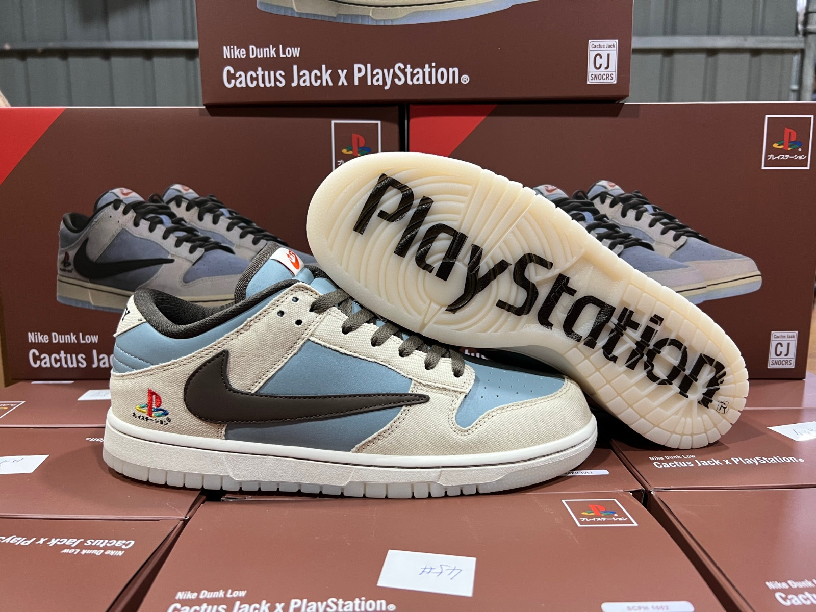 NIKE DUNK LOW TRAVIS SCOTT X PLAYSTATION MULTI/MULTI