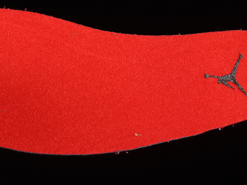 Air Jordan 1 Mid WMNS Black Gym Red BQ6472-061