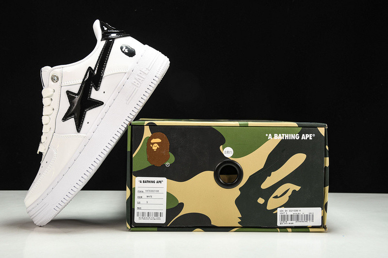 BAPE SNEAKERS