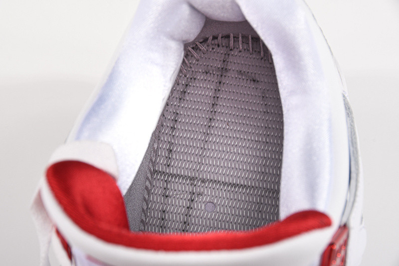 Jordan 4 Retro Metallic Red CT8527-112