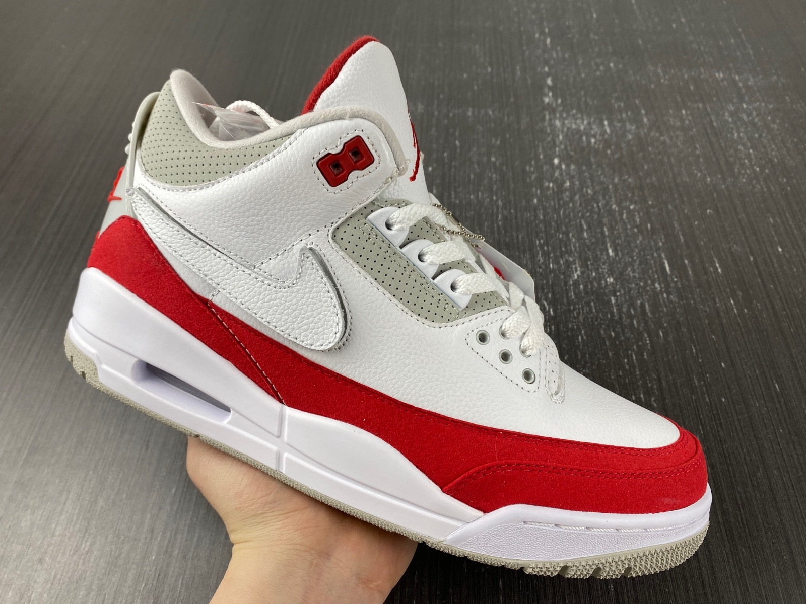 Jordan 3 Retro Tinker White University Red CJ0939-100