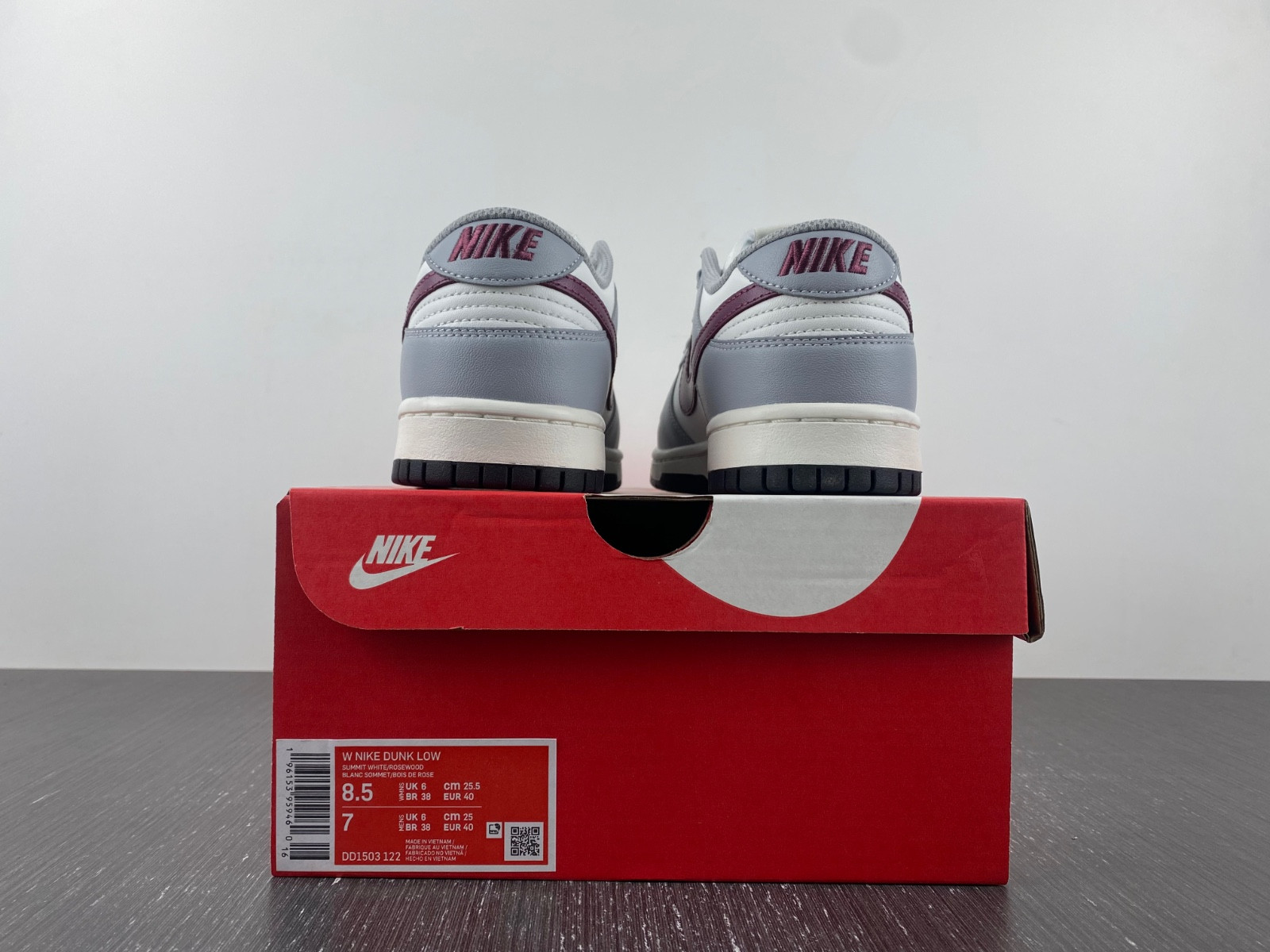 Nike Dunk Low Grey Team Red DD1503-122