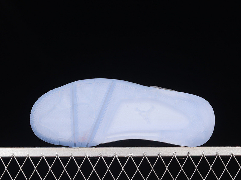 Jordan 4 Retro Michigan (PE) AJ4 1036660