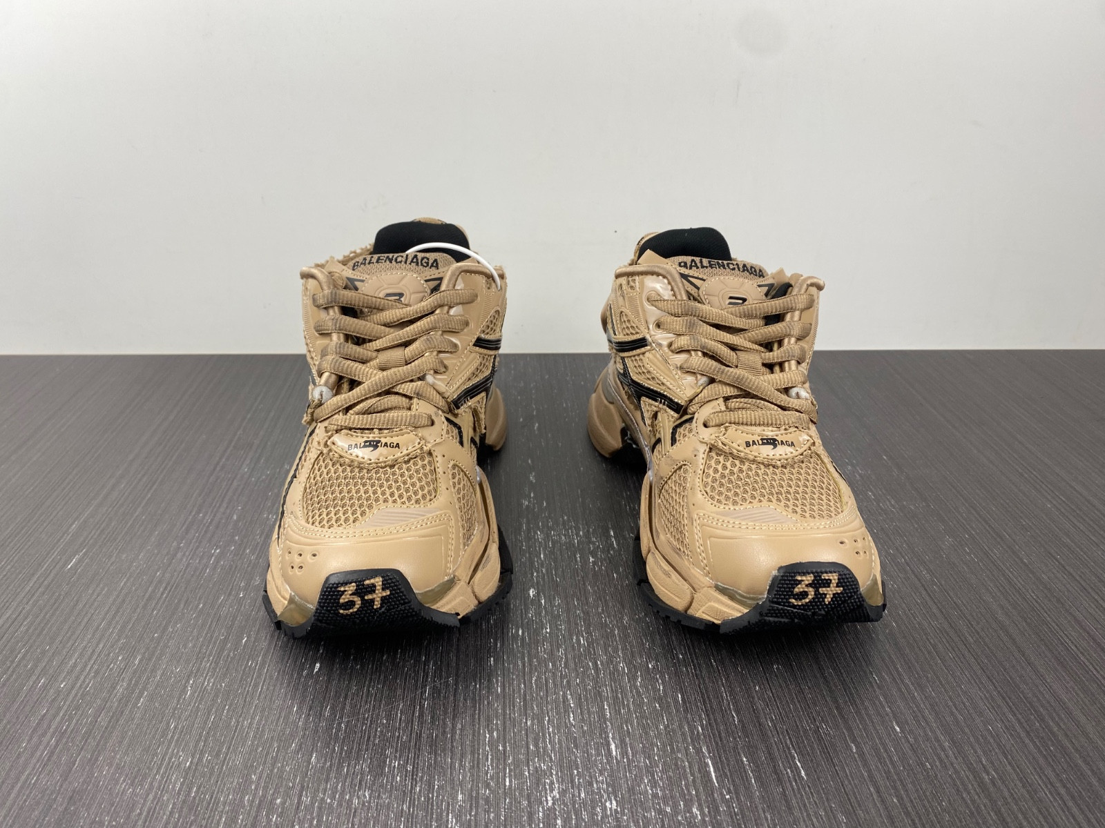 Ba*len*cia*ga runner 677402 w1rab 0125