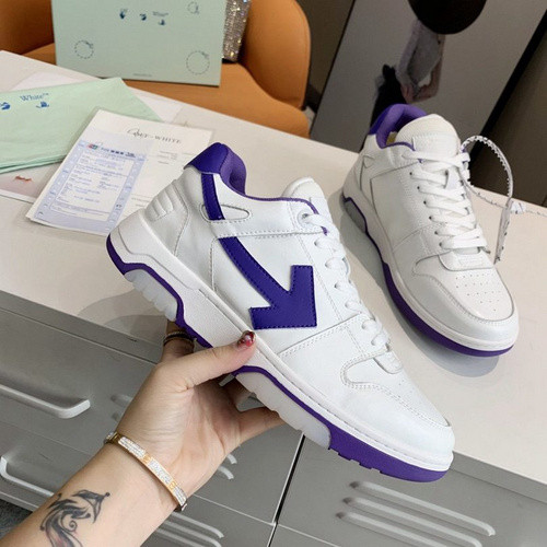 Off-White c/o Virgil Abloh