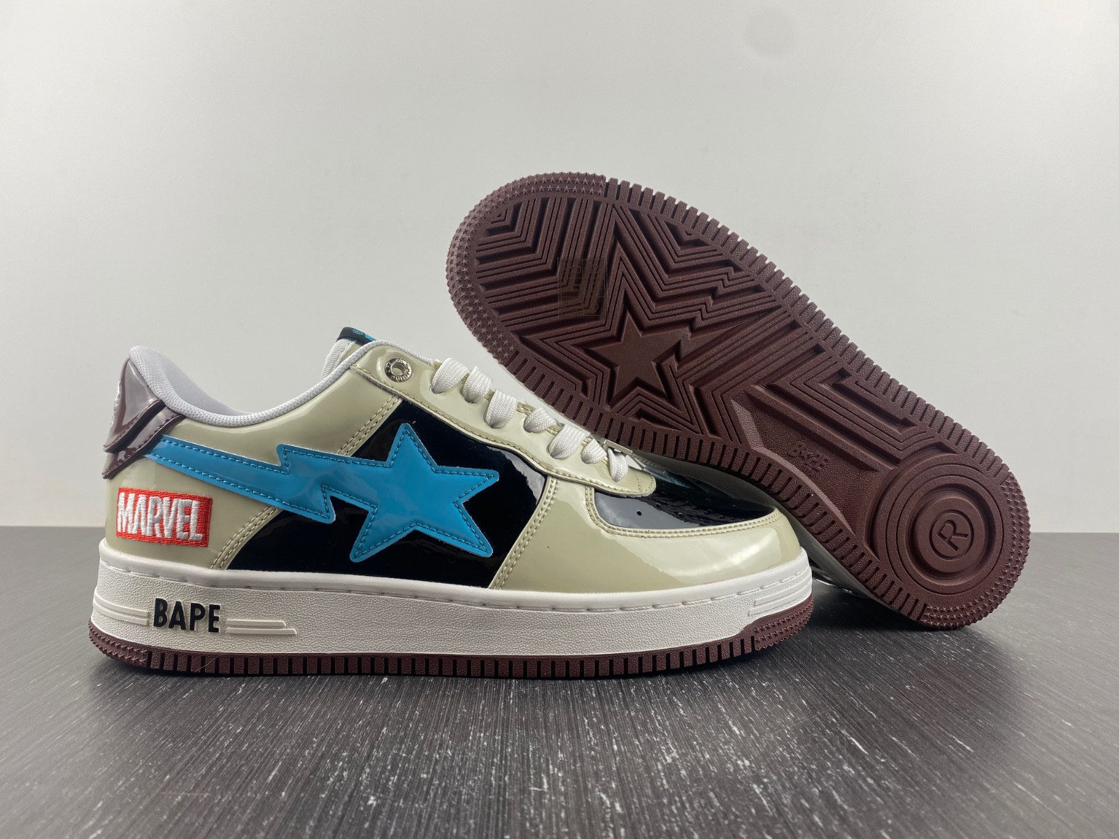 BAPE SNEAKERS