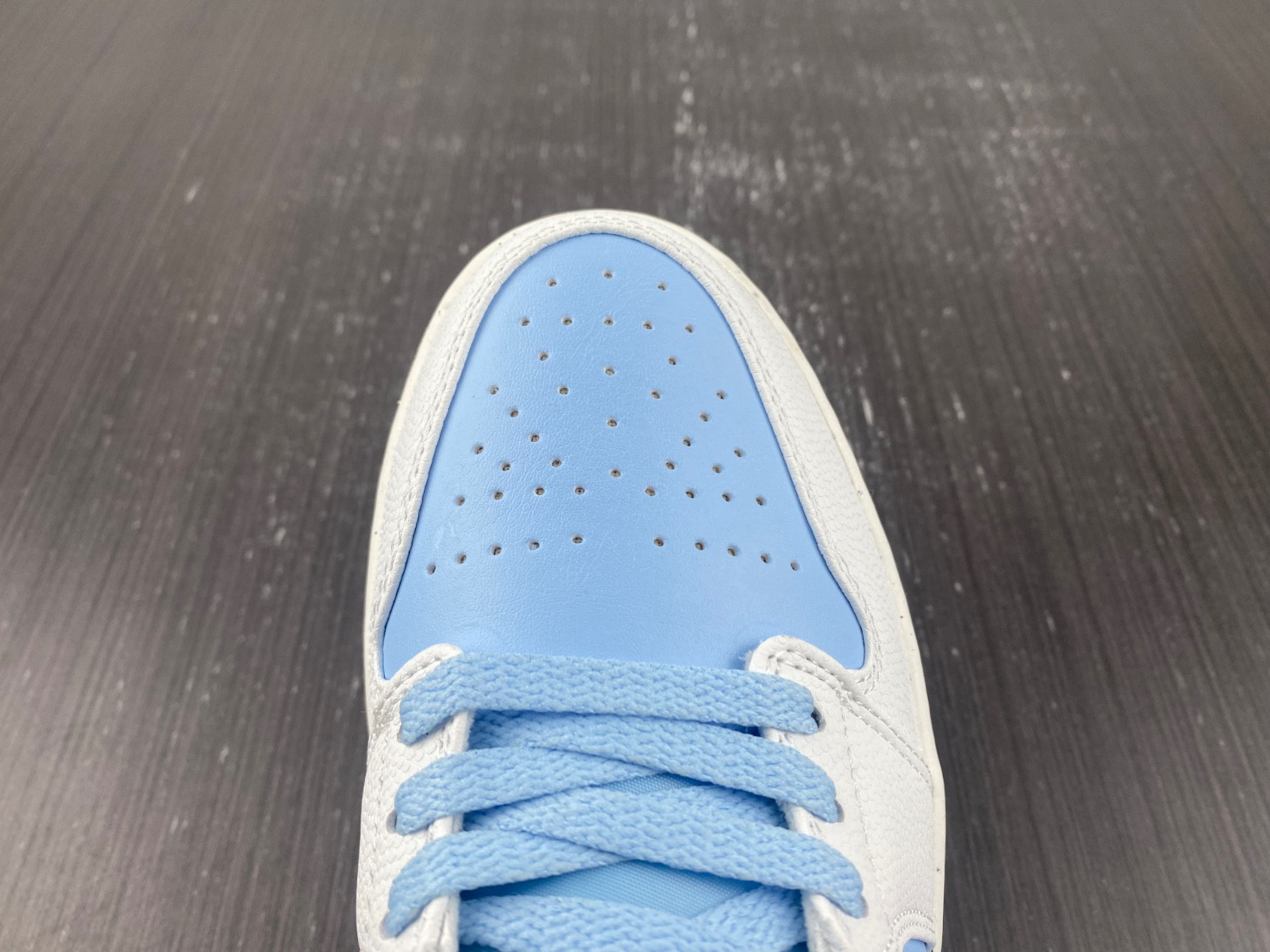 Jordan 1 Low SE Reverse Ice Blue (W) - DV1299-104