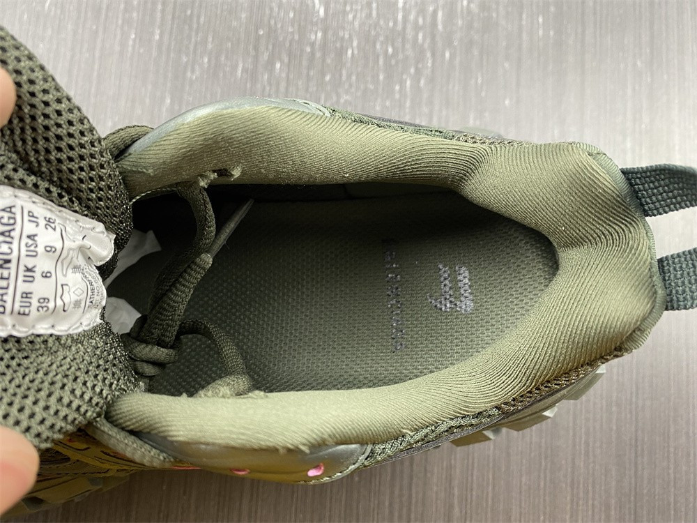 Ba*len*cia*ga bouncer chunky-sole sneakers