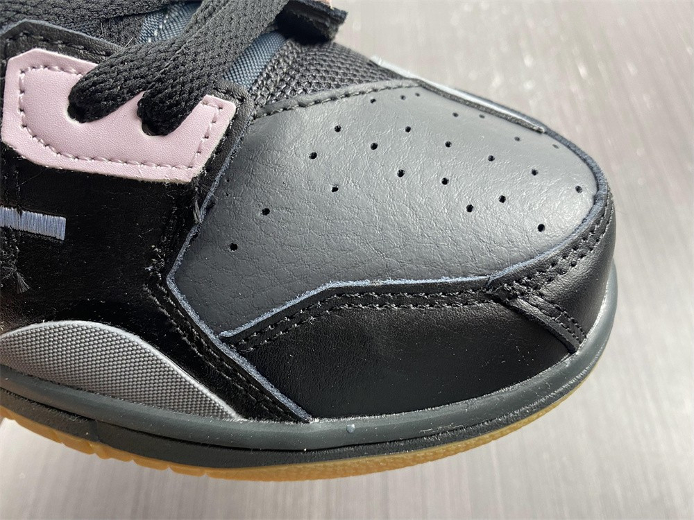 Nike Dunk Low Scrap Black Gum DB0500-001