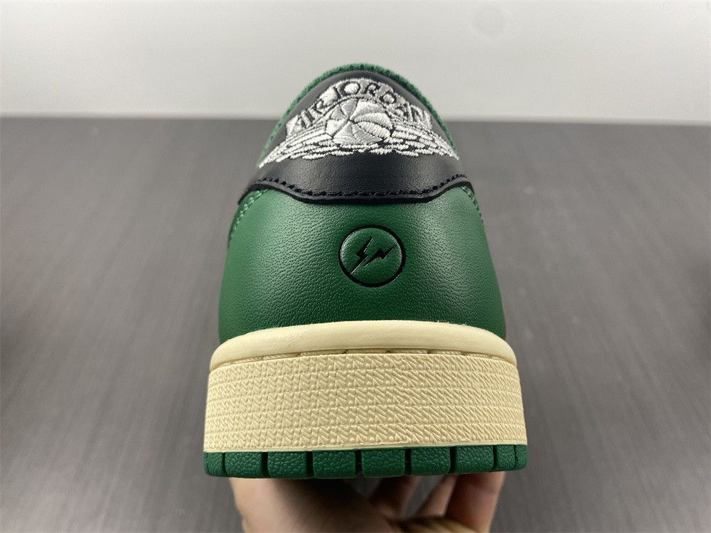 Fragment Design x Travis Scott x Air Jordan 1 Retro Low Green Black White DM7866-128