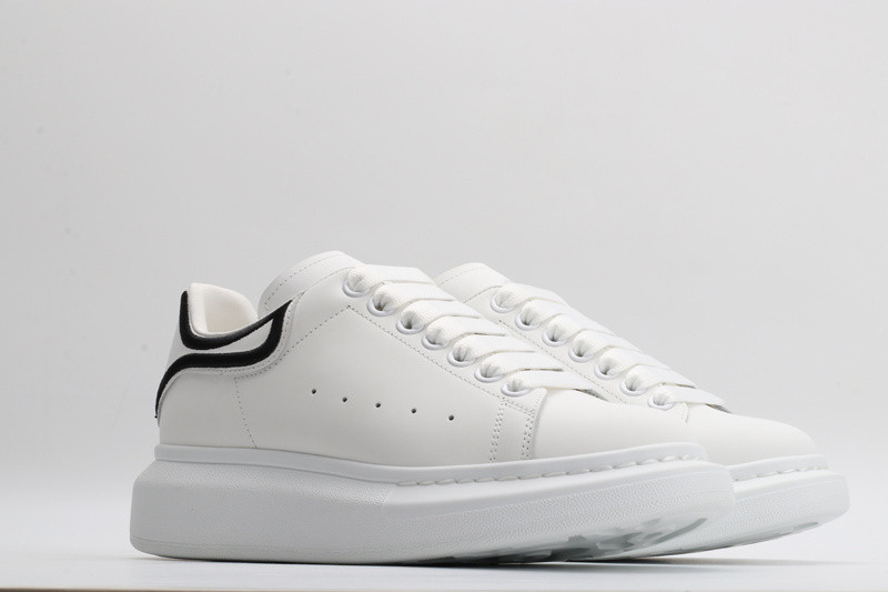 a1exa*der Mcqv*en sneaker