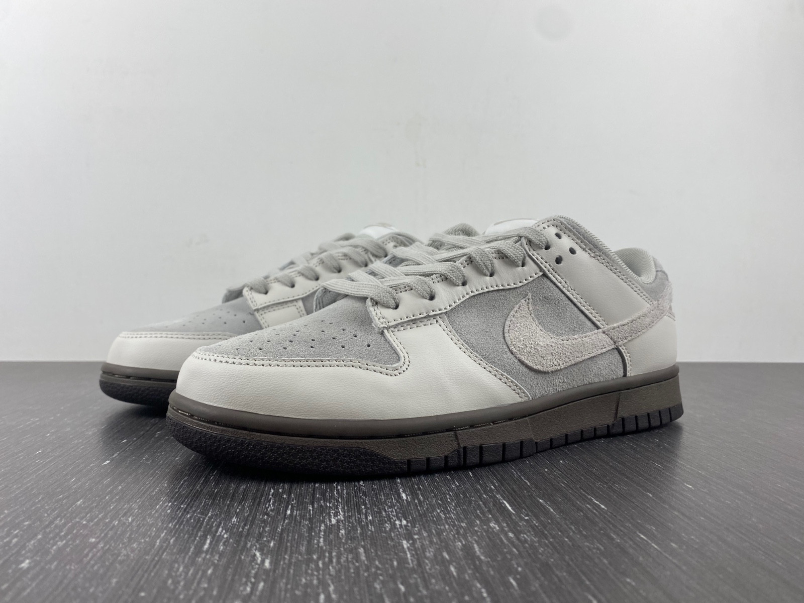 Nike Dunk Low Ironstone - FD9746-001