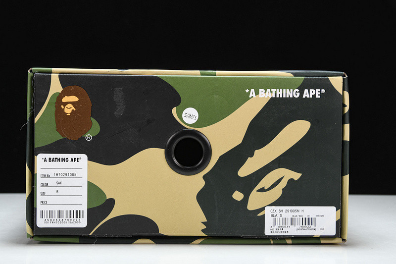 BAPE SNEAKERS