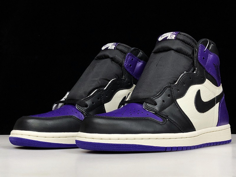 AIR JORDAN 1 RETRO HIGH OG COURT PURPLE 555088-501