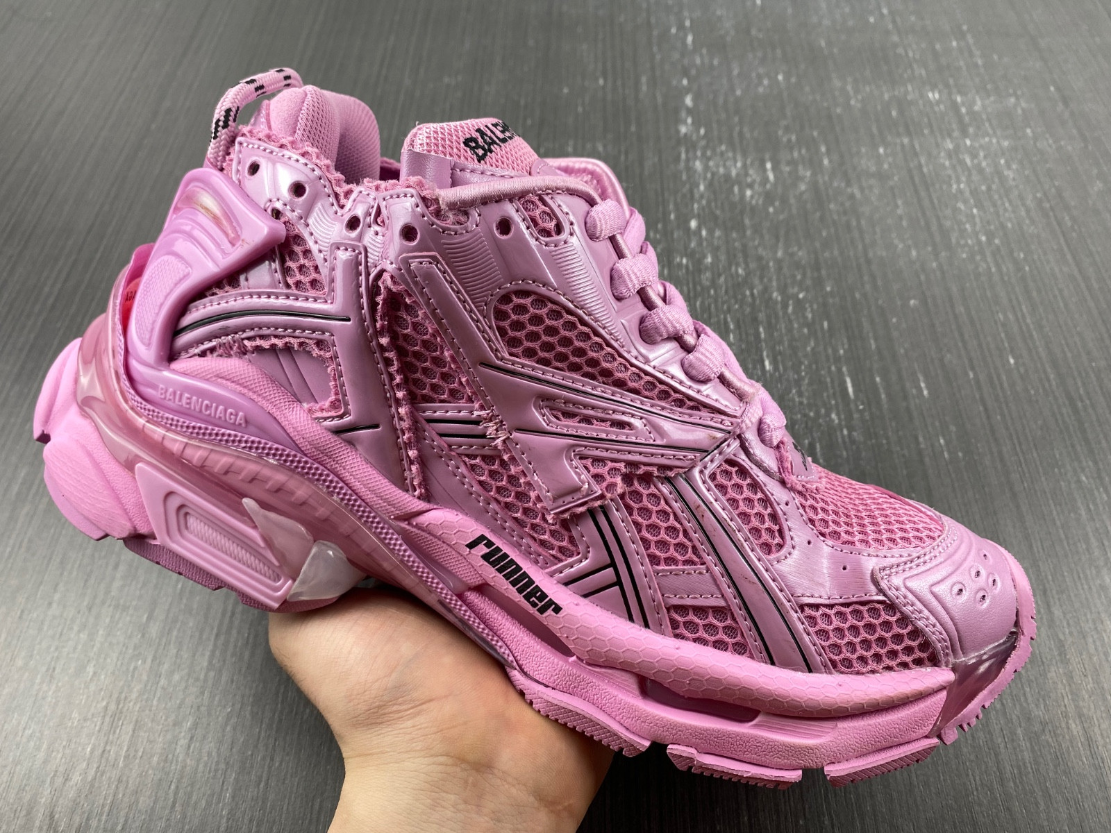 Ba*len*cia*ga runner 677402 w3rb1 5000