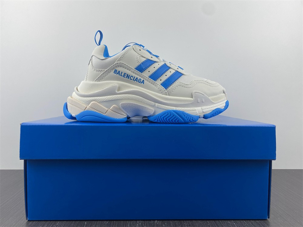 Ba*len*cia*ga triple s 71021 w5rh1 0680