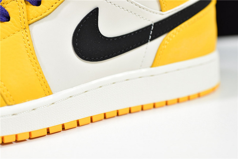 Air Jordan 1 Mid AJ1 852542-700